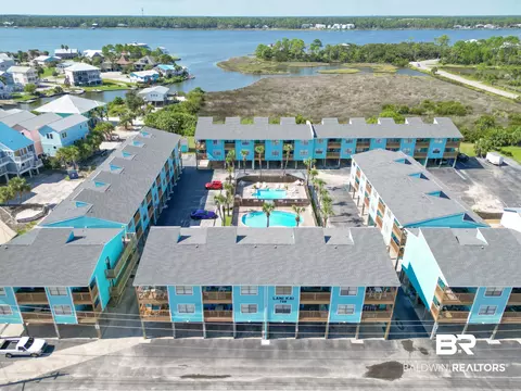 728 W Beach Blvd UNIT 109, Gulf Shores, AL 36542