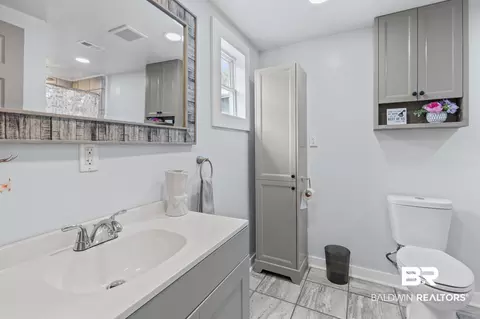 Bath - 1203 Next St, Mobile, AL 36617 photo 2 of 3