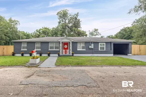 Exterior - 1203 Next St, Mobile, AL 36617 photo 2 of 5