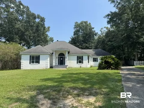 826 W Artillery Range, Spanish Fort, AL 36527