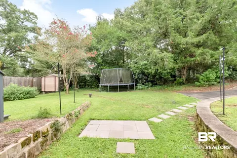 Exterior - 620 Tuthill Ln, Mobile, AL 36608 photo 6 of 9