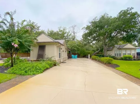 28888 Canal Rd #6, Orange Beach, AL 36561