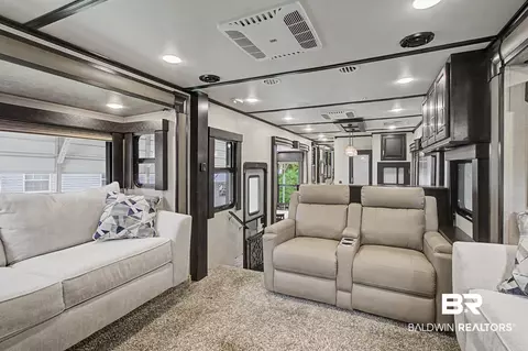 425 Elberta Loop, Lillian, AL 36549 photo 9