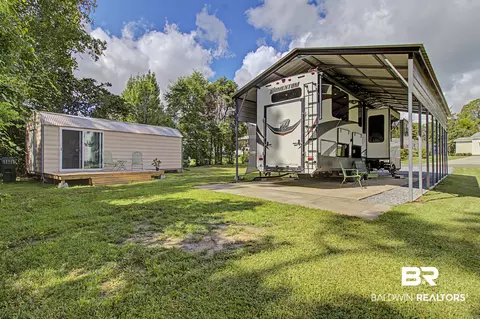 425 Elberta Loop, Lillian, AL 36549 photo 2