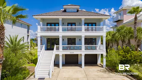 3234 Dolphin Dr, Gulf Shores, AL 36542