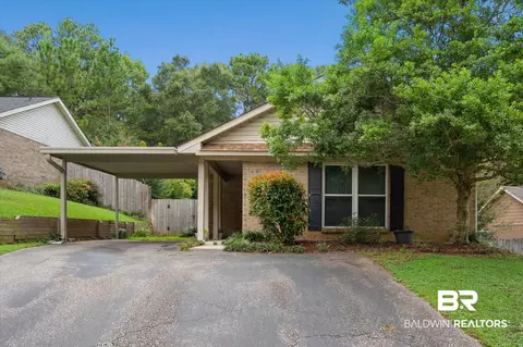 1812 Spring Brook Ct, Mobile, AL 36609