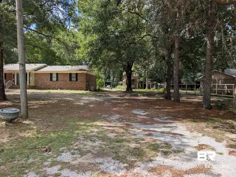 6350 Sherry Dr, Mobile, AL 36618 photo 2