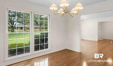 Dining - 604 E Cumberland Rd, Mobile, AL 36608 photo 1 of 2