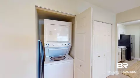 Other - 4009 Old Shell Rd #B2, Mobile, AL 36608 photo 15 of 16