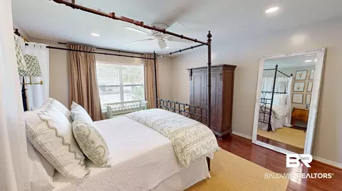 Bedroom - 4009 Old Shell Rd #B2, Mobile, AL 36608 photo 2 of 2