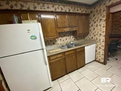 Kitchen - 6533 Cedar Bend Ct #A, Mobile, AL 36608 photo 1 of 5
