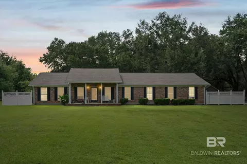 16725 Old Pierce Rd, Fairhope, AL 36532