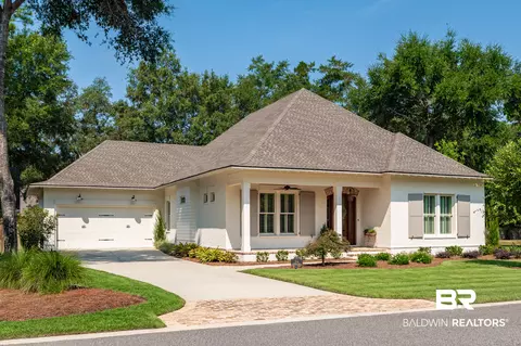 326 Poviner Pl, Fairhope, AL 36532