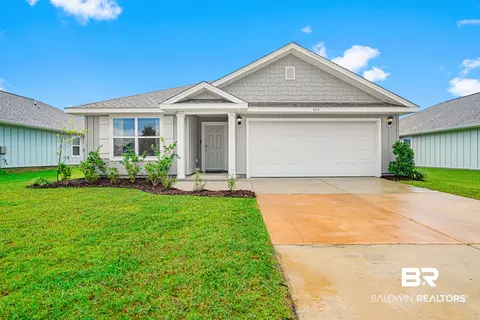 453 Winters Ave, Gulf Shores, AL 36542