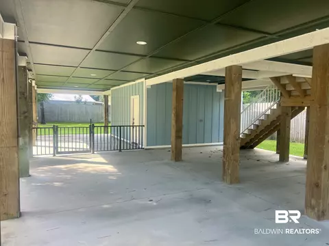 Exterior - 5219 Pine Rd, Orange Beach, AL 36561 photo 10 of 13