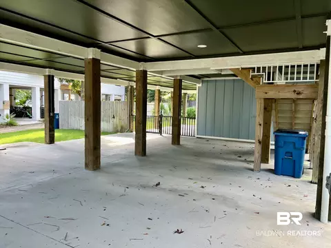 Exterior - 5219 Pine Rd, Orange Beach, AL 36561 photo 5 of 13