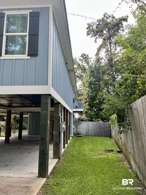 Exterior - 5219 Pine Rd, Orange Beach, AL 36561 photo 3 of 13