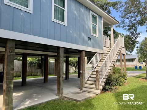 Exterior - 5219 Pine Rd, Orange Beach, AL 36561 photo 7 of 13