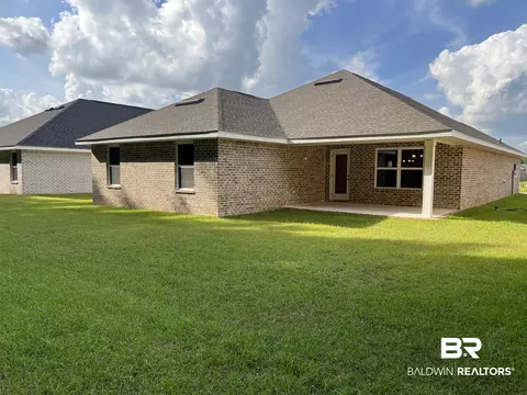 Exterior - 620 Mayflower Dr, Foley, AL 36535 photo 12 of 14