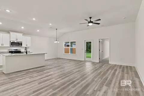 Living - 620 Mayflower Dr, Foley, AL 36535 photo 3 of 3