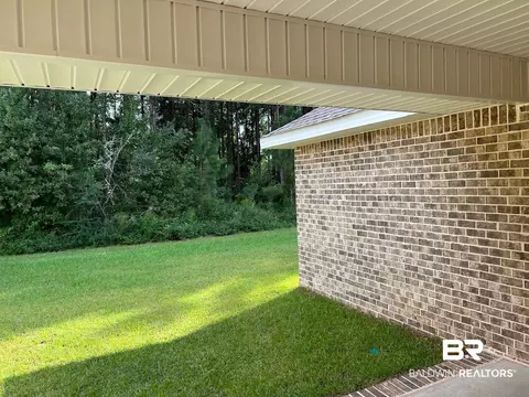 Exterior - 620 Mayflower Dr, Foley, AL 36535 photo 6 of 14
