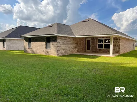Exterior - 620 Mayflower Dr, Foley, AL 36535 photo 8 of 14