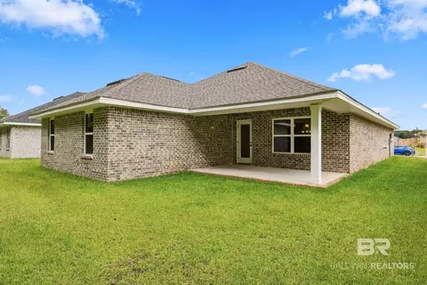 Exterior - 620 Mayflower Dr, Foley, AL 36535 photo 5 of 6