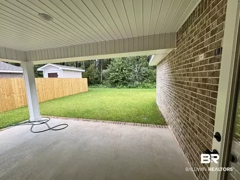 Exterior - 620 Mayflower Dr, Foley, AL 36535 photo 6 of 6