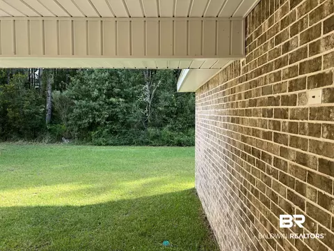Exterior - 620 Mayflower Dr, Foley, AL 36535 photo 10 of 14