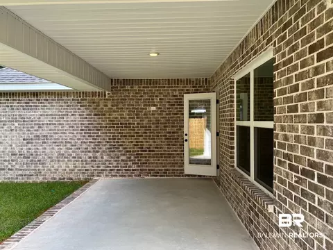 Exterior - 620 Mayflower Dr, Foley, AL 36535 photo 5 of 14
