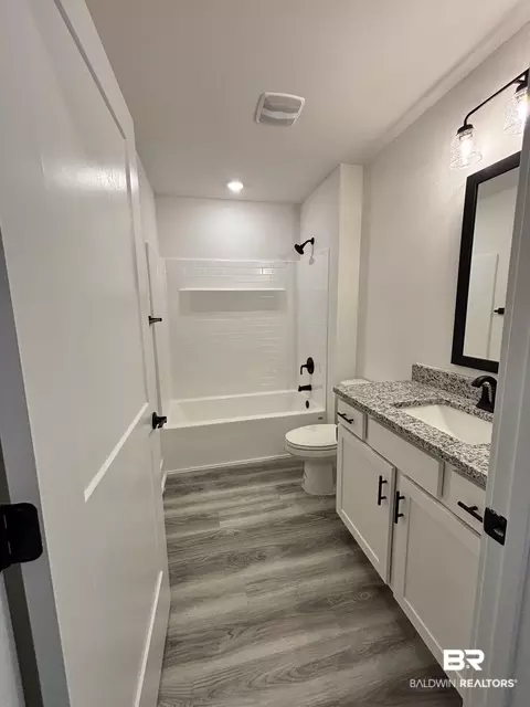 Bath - 620 Mayflower Dr, Foley, AL 36535 photo 3 of 3