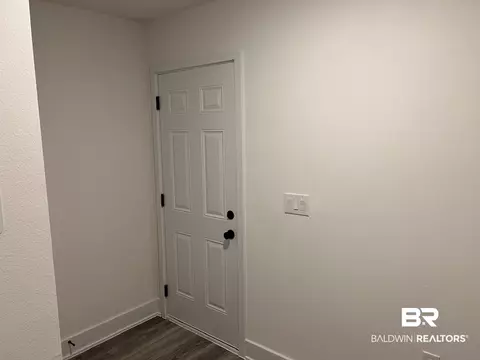 Entry Way - 620 Mayflower Dr, Foley, AL 36535 photo 3 of 3