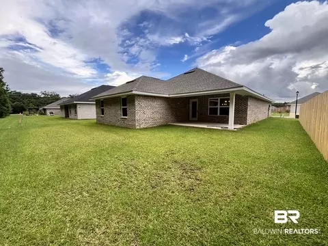 Exterior - 620 Mayflower Dr, Foley, AL 36535 photo 2 of 6
