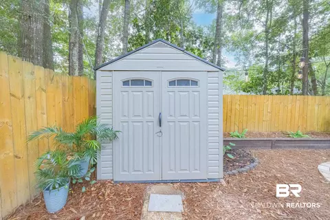 Exterior - 106 Avon Cir, Daphne, AL 36526 photo 11 of 15