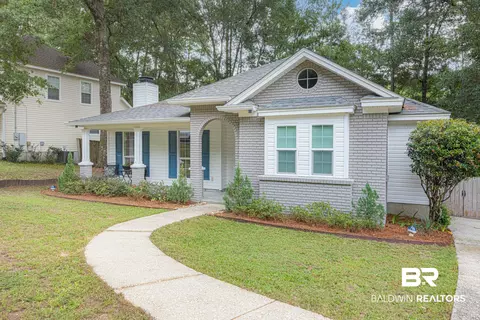 Exterior - 106 Avon Cir, Daphne, AL 36526 photo 3 of 15
