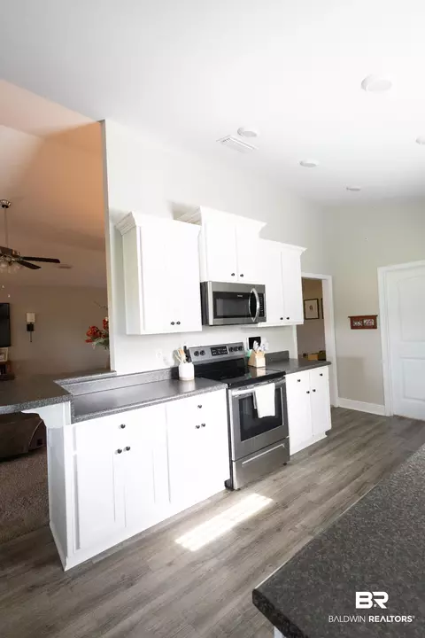 Kitchen - 14650 Silver Oaks Loop, Silverhill, AL 36576 photo 2 of 2
