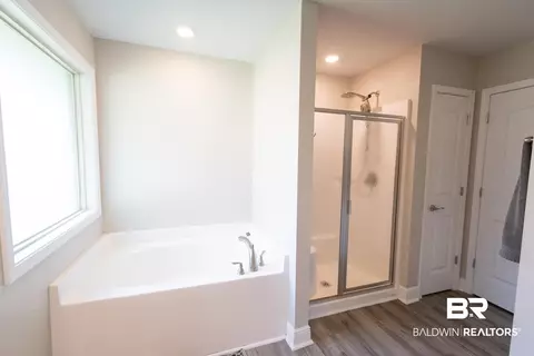 Bath - 14650 Silver Oaks Loop, Silverhill, AL 36576 photo 3 of 4