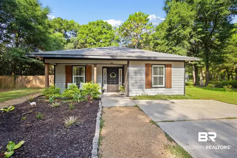 4617 Vacu Maid Dr # A, Wilmer, AL 36587