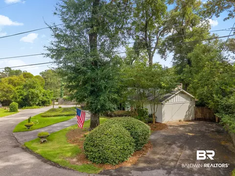 Exterior - 4251 Horloesther Ct, Mobile, AL 36608 photo 12 of 26