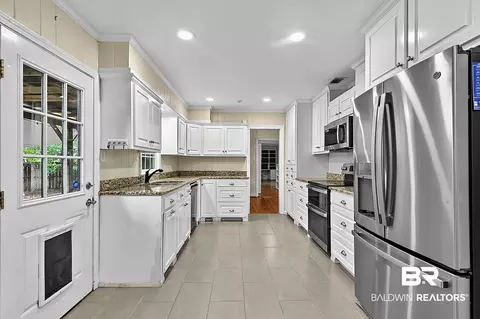 Kitchen - 4251 Horloesther Ct, Mobile, AL 36608 photo 1 of 7