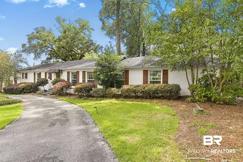 Exterior - 4251 Horloesther Ct, Mobile, AL 36608 photo 4 of 26