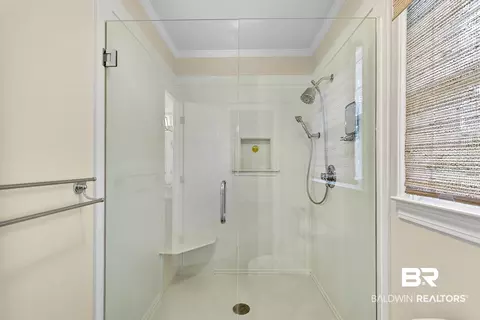 Bath - 4251 Horloesther Ct, Mobile, AL 36608 photo 6 of 6