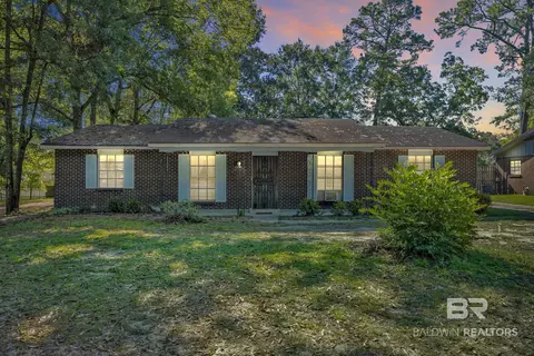 1616 Mississippi St, Mobile, AL 36618