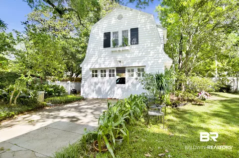 Exterior - 210 Lanier Ave, Mobile, AL 36607 photo 12 of 13