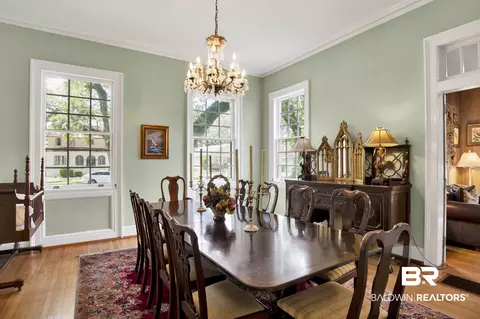 Dining - 210 Lanier Ave, Mobile, AL 36607 photo 1 of 3