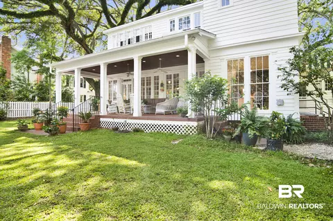 Exterior - 210 Lanier Ave, Mobile, AL 36607 photo 9 of 13