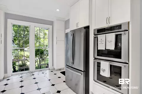 Kitchen - 210 Lanier Ave, Mobile, AL 36607 photo 3 of 5