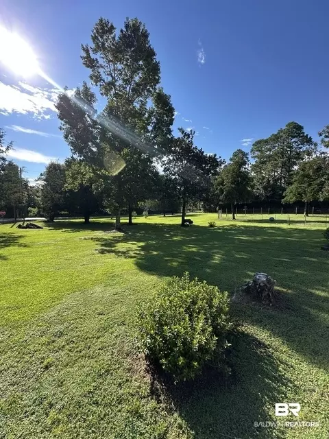 Exterior - 30385 State St, Elberta, AL 36530 photo 1 of 21