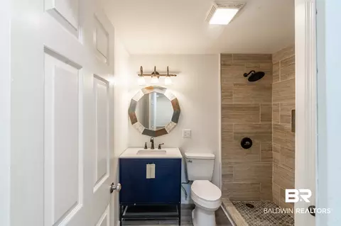 Bath - 4359 Antares Ln, Mobile, AL 36693 photo 1 of 5