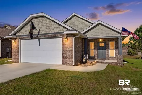 706 Upper Heron Way, Pensacola, FL 32506